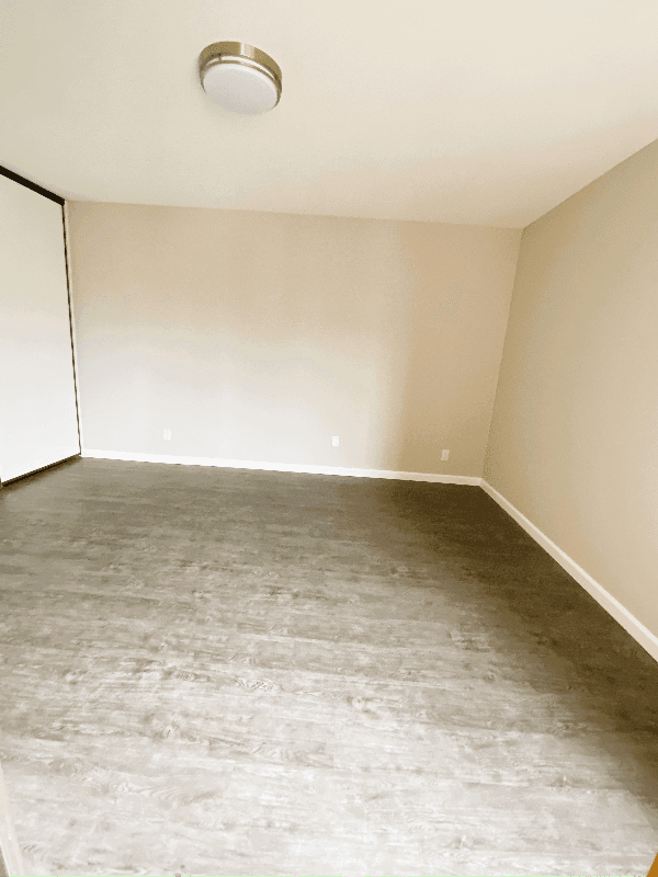 Los Angeles Condo: 4499 Via Marisol