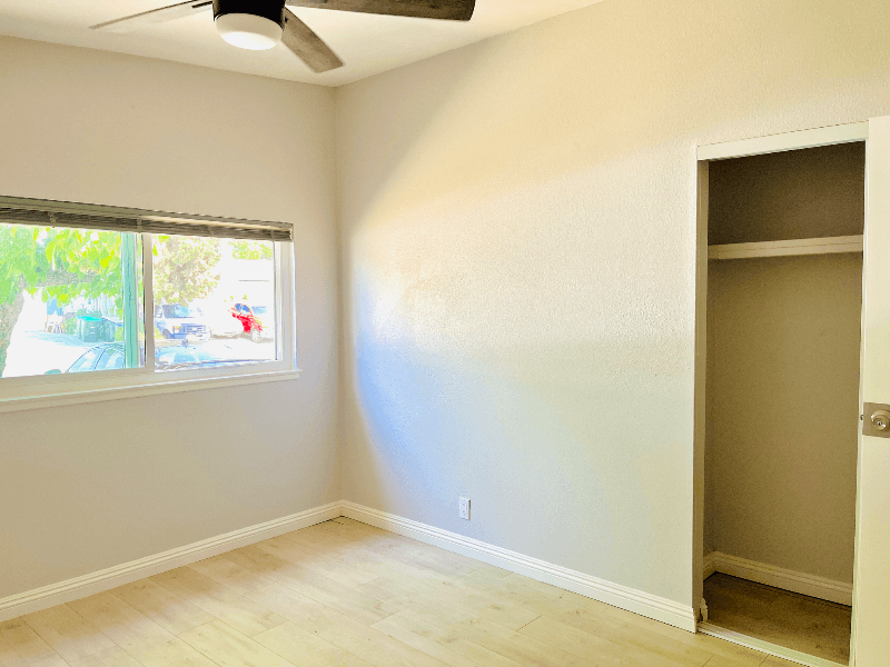 Tustin House: 15621 California St.