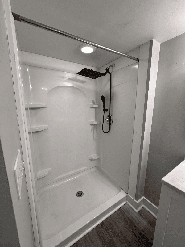 GREENSBORO Multiplex: 828 SILVER AVE