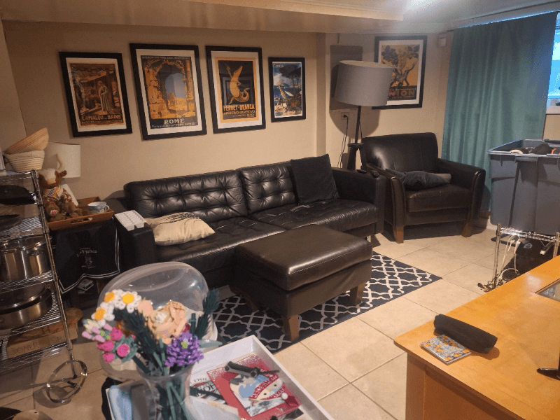 Washington Townhome: 633 8th Street. NE