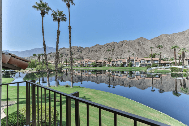 La Quinta Condo: 55111 Tanglewood