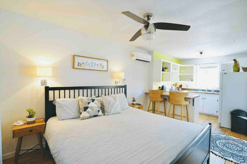 San Diego Condo: 3270 Cedar st
