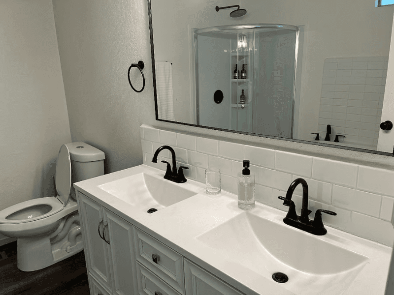 Newberry Springs House: 48382 Silver Valley Road