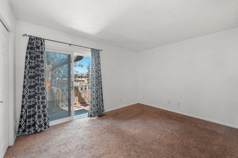 Northglenn Townhome: 11590 Community Center Dr
