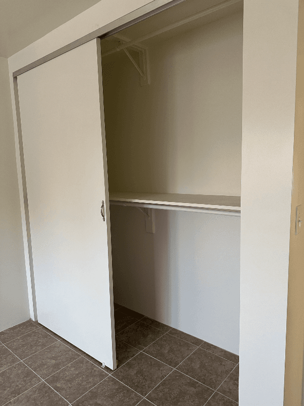 Los Angeles Apartment: 701 So Oxford Avenue