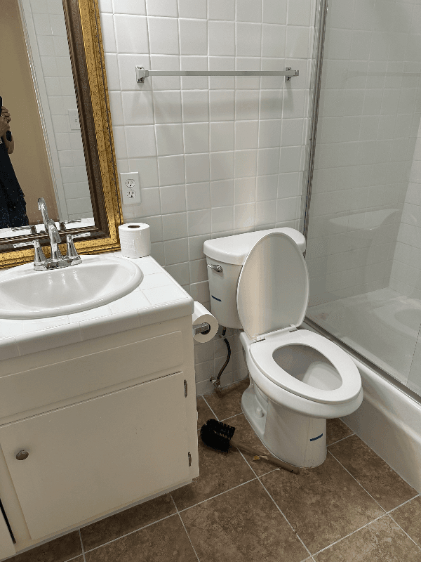 Los Angeles Apartment: 701 So Oxford Avenue