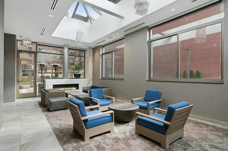 Chicago Condo: 1122 N Dearborn St