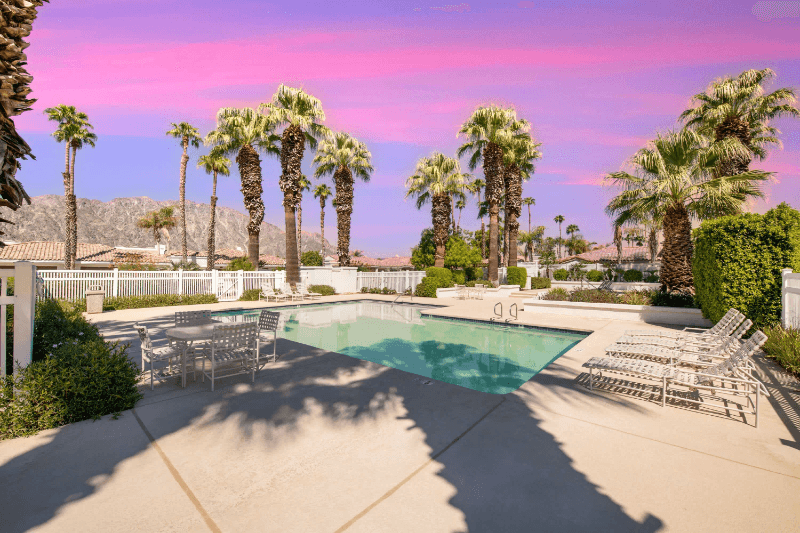 La Quinta House: 80504 Pebble Beach