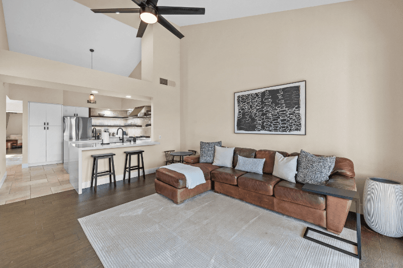 La Quinta House: 80504 Pebble Beach