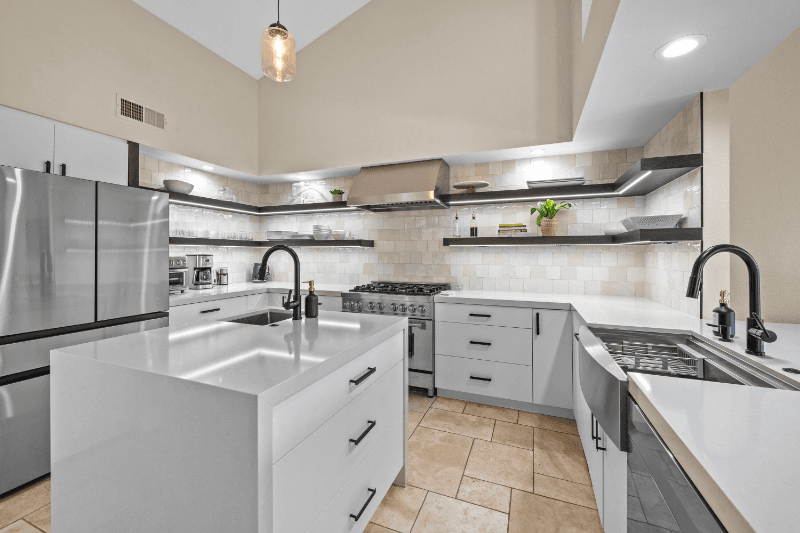 La Quinta House: 80504 Pebble Beach
