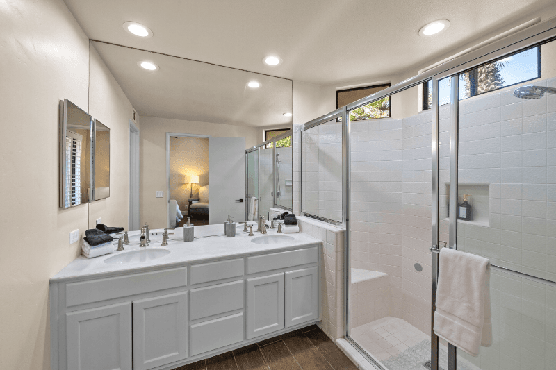 La Quinta House: 80504 Pebble Beach