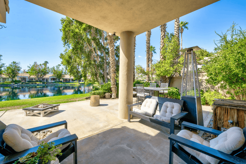 La Quinta House: 80504 Pebble Beach