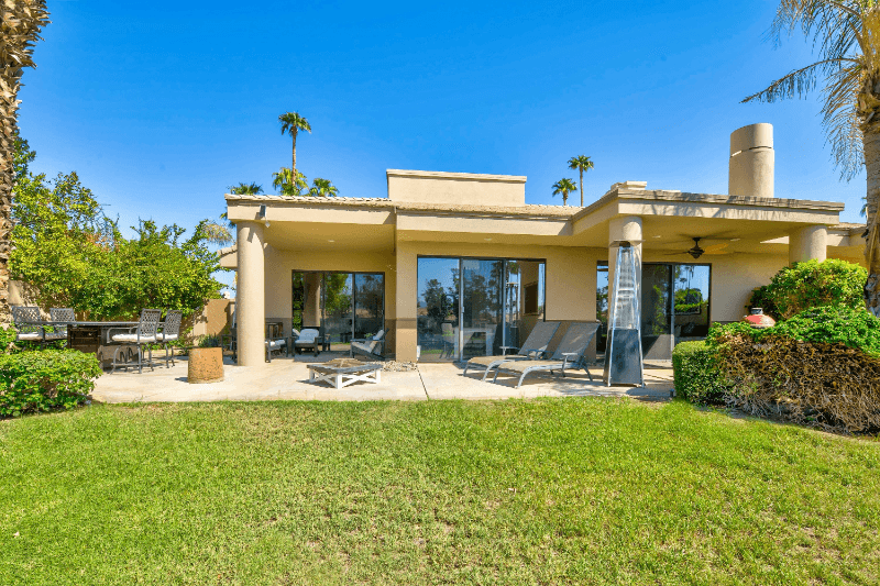 La Quinta House: 80504 Pebble Beach