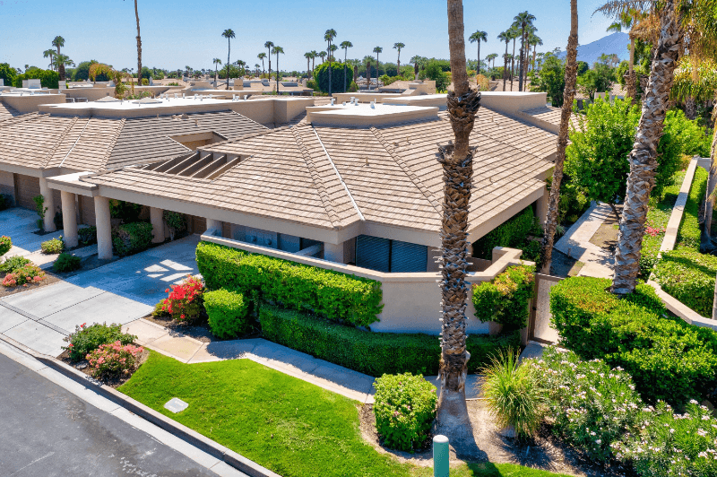 La Quinta House: 80504 Pebble Beach
