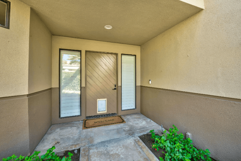 La Quinta House: 80504 Pebble Beach