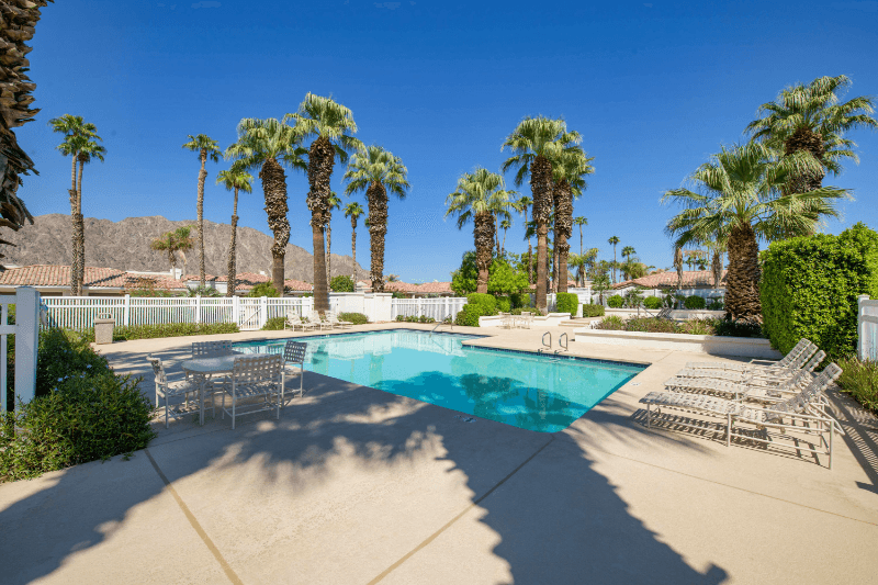 La Quinta House: 80504 Pebble Beach