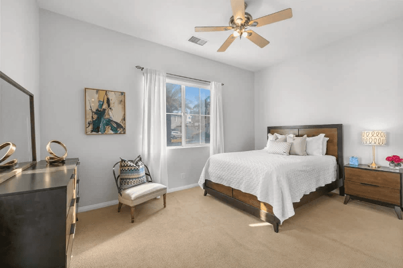 La Quinta House: 44260 Vía Coronado