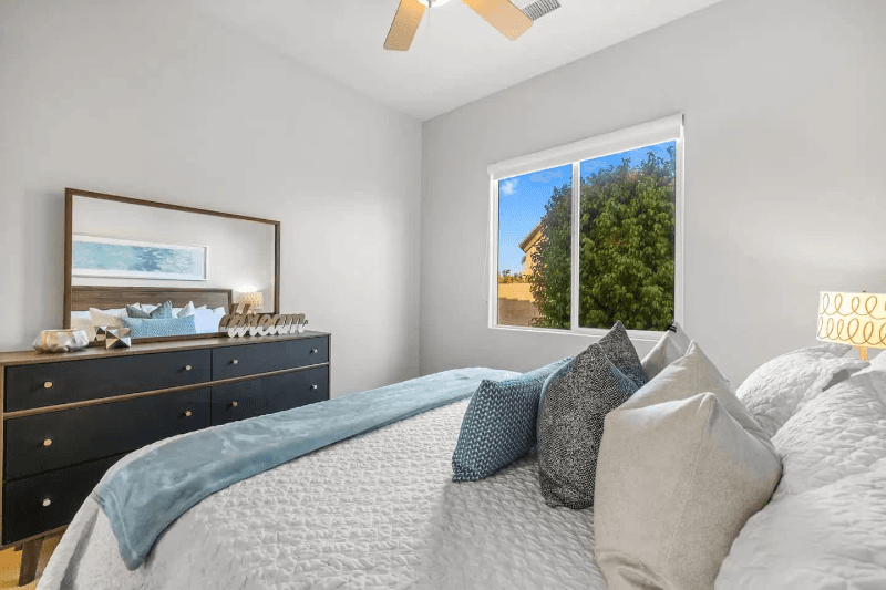 La Quinta House: 44260 Vía Coronado