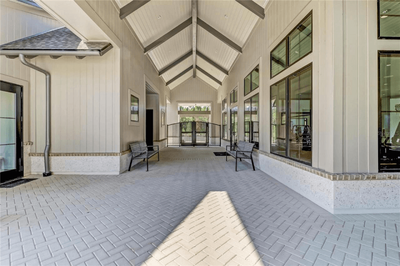 Yulee House: 75867 Saffron Ln