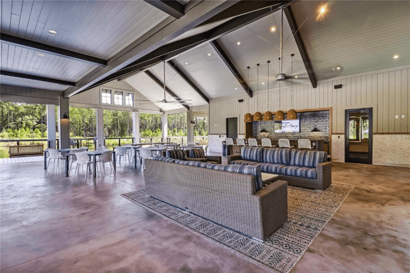 Yulee House: 75867 Saffron Ln
