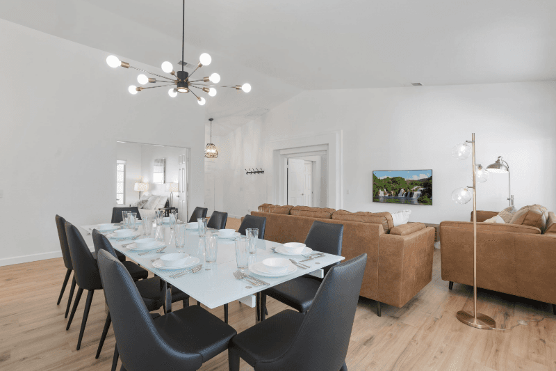 La Quinta House: 44185 Camino Lavanda