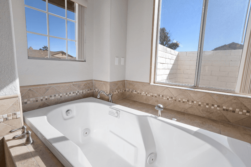 La Quinta House: 44185 Camino Lavanda