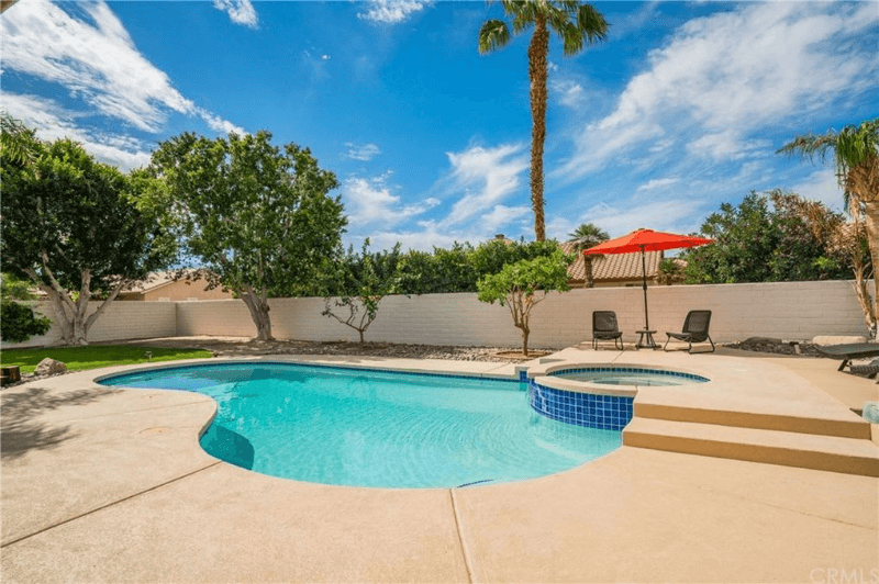 La Quinta House: 44185 Camino Lavanda