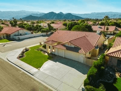 La Quinta House: 44185 Camino Lavanda