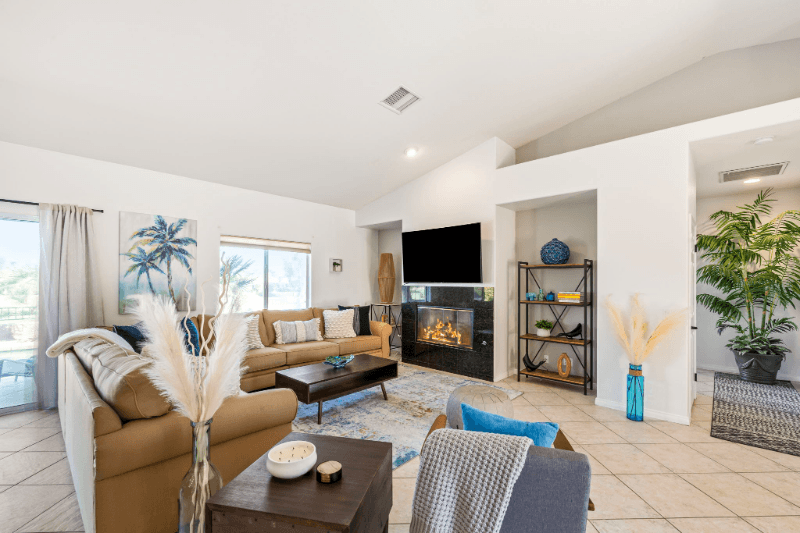 Indio House: 80396 Green Hills Dr