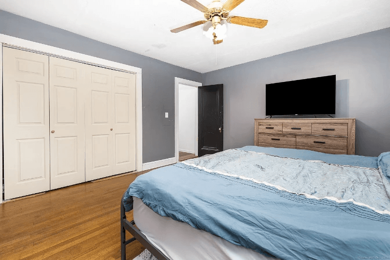 Vernon House: 29 1/2 Mountain Street