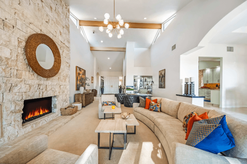 La Quinta House: 55840 Pebble Beach