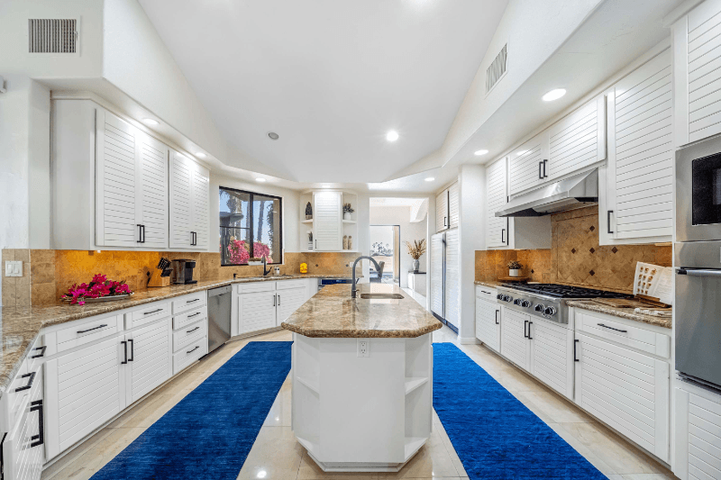 La Quinta House: 55840 Pebble Beach