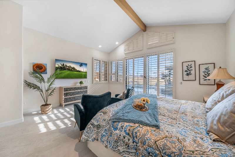 La Quinta House: 55840 Pebble Beach