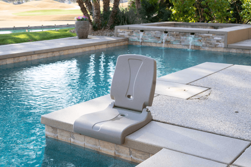 La Quinta House: 55840 Pebble Beach