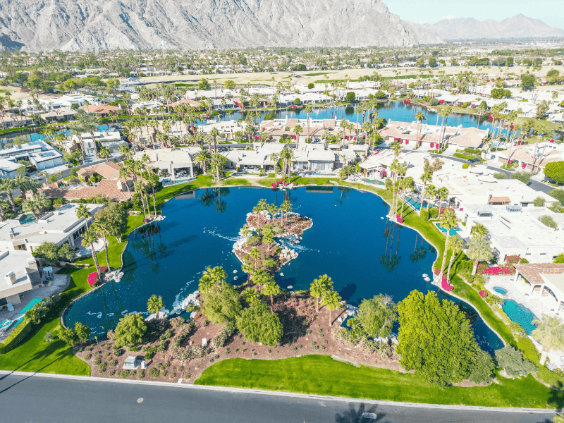 La Quinta House: 55840 Pebble Beach