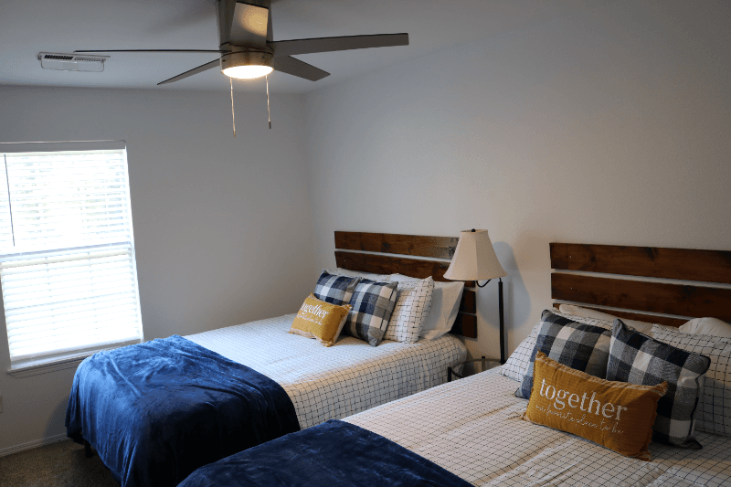 Fayetteville Townhome: 594 W Moan Pl