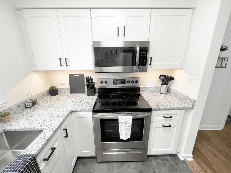 Savannah Other: 6 W 51st, Savannah, GA 31405