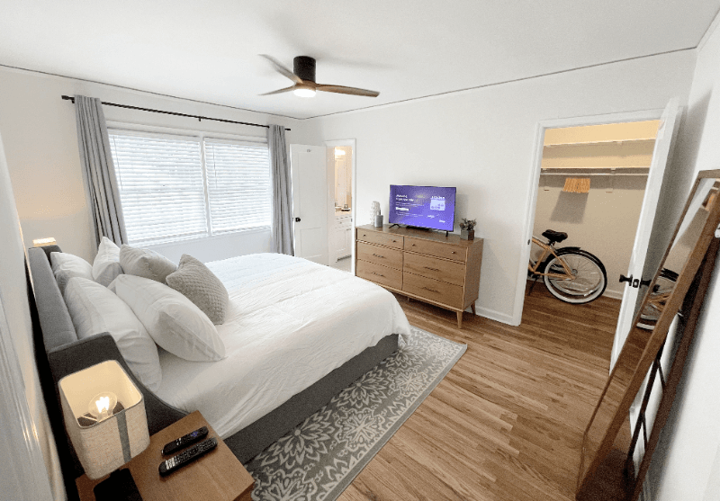 Savannah Other: 6 W 51st, Savannah, GA 31405