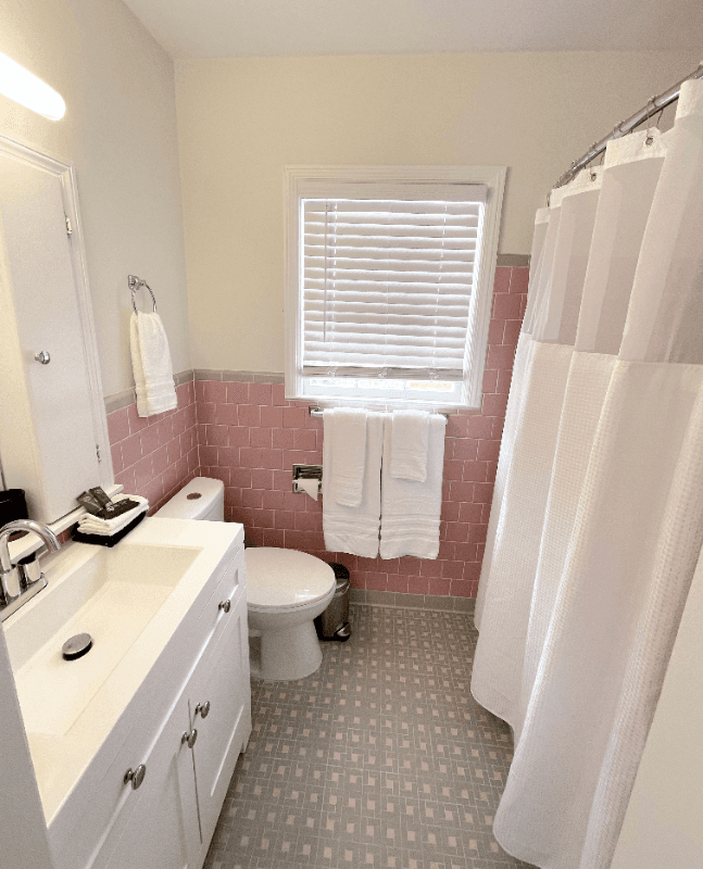 Savannah Other: 6 W 51st, Savannah, GA 31405