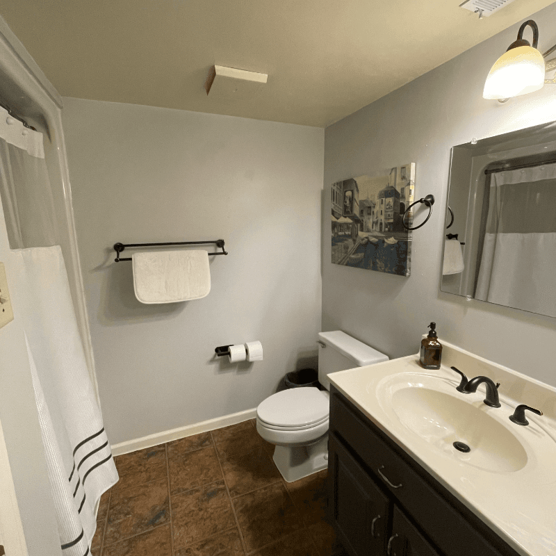 Williamsburg Condo: 4006 Governors Square