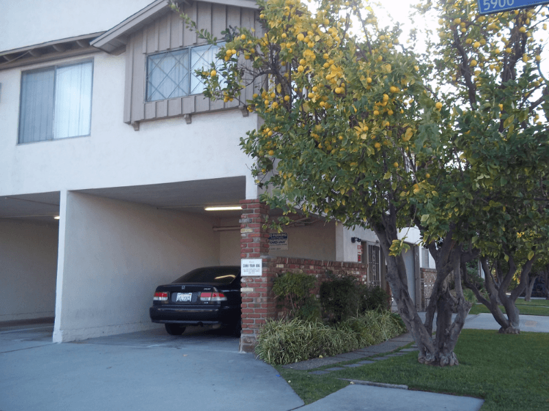 Valley Village Apartment: 5929 Laurel Canyon Blvd