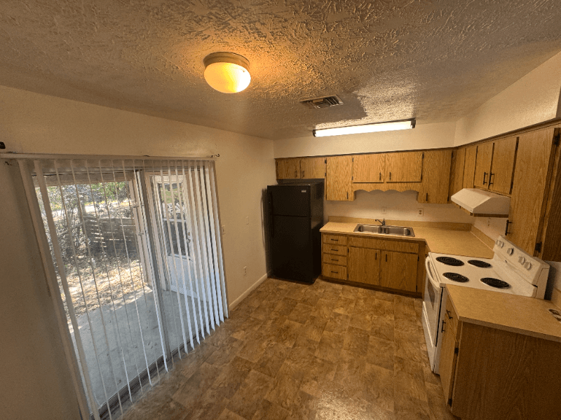 Brooksville Multiplex: 21514 Campbell Dr