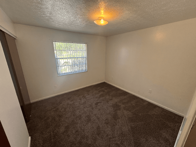 Brooksville Multiplex: 21514 Campbell Dr