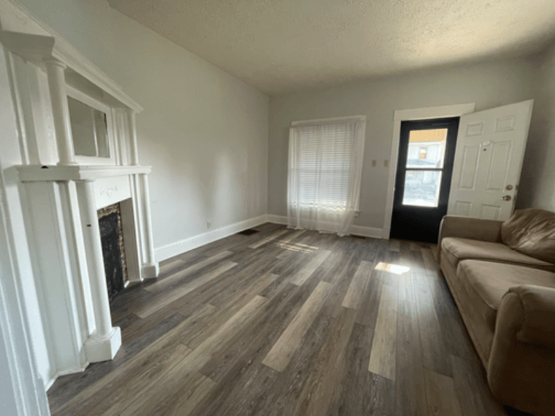 Richmond Townhome: 733 S 7th St