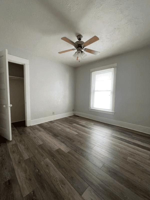Richmond Townhome: 733 S 7th St