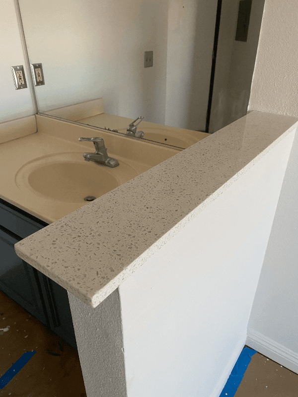 Los Angeles Apartment: 2436 s. Federal Ave