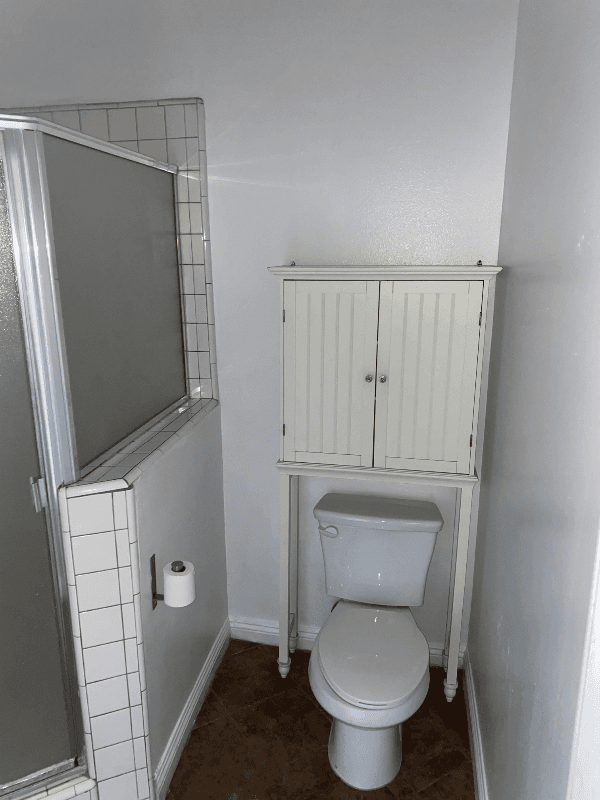 Los Angeles Apartment: 2436 s. Federal Ave