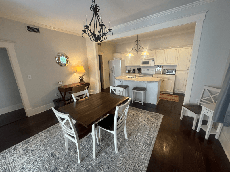 Savannah Condo: 339 Whitaker Street