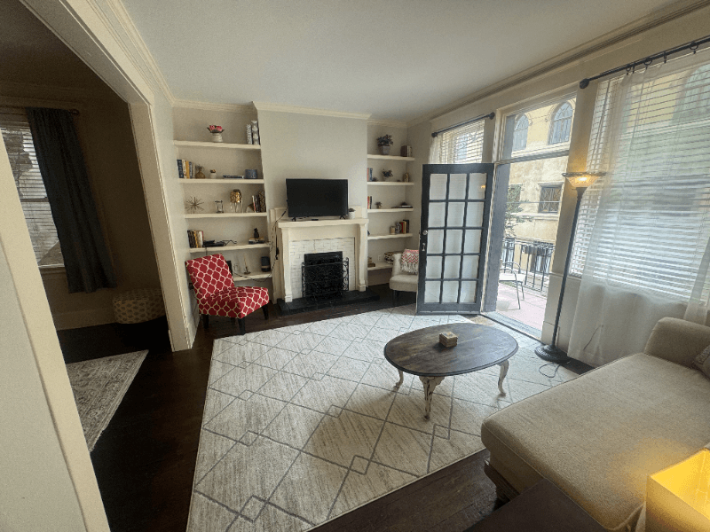 Savannah Condo: 339 Whitaker Street