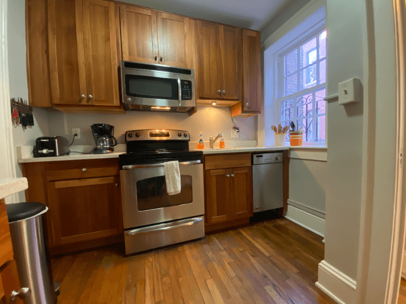 Savannah Condo: 805 Whitaker Street